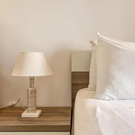 Cozy 1 Bedroom Oasis In The Heart Of St. Julians Y 360 Estates *