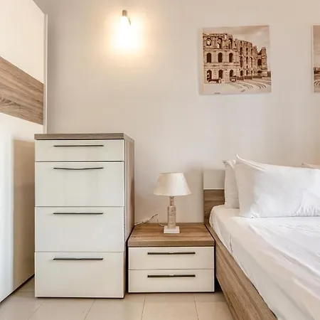 Apartment Cozy 1 Bedroom Oasis In The Heart Of St. Julians Y 360 Estates *